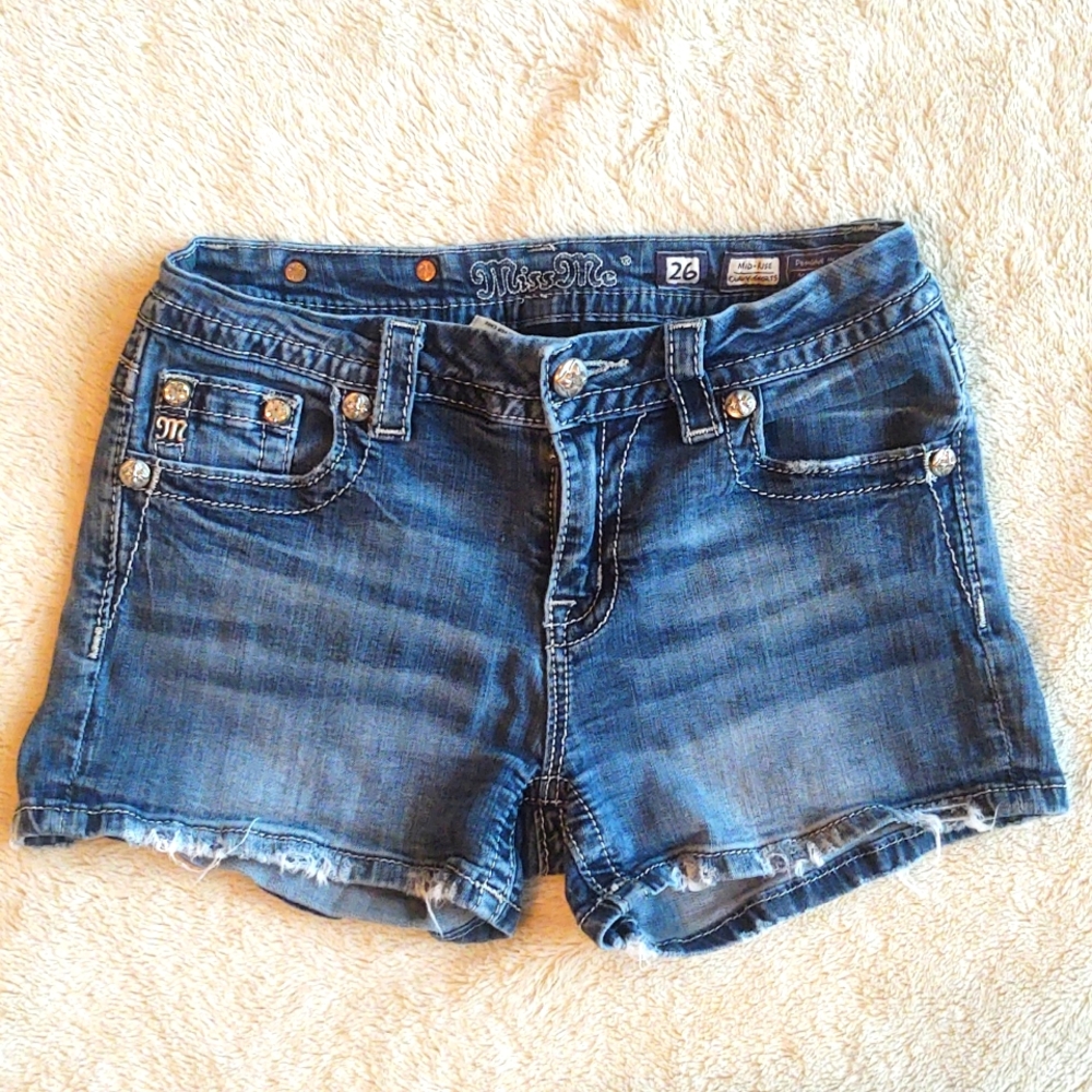 Miss Me Jean Shorts Size 26